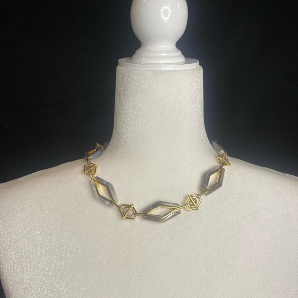 nOir Fashion Jewelry Geometric Gold and Gray Necklace - Picture 2 of 5